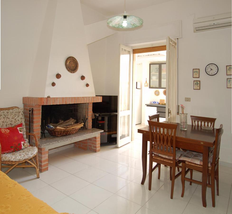 Domus Mater Apartment Cagliari Exterior photo